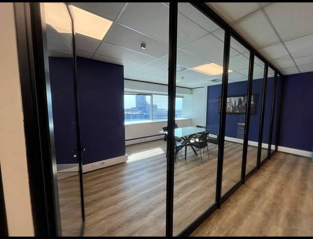 166M² OFFICE TO LET IN FORESHORE